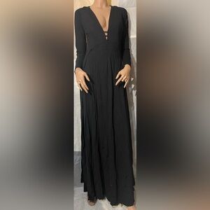 Kikiriki Elegant Black Long Sleeve Open Sides Maxi Dress Size M
